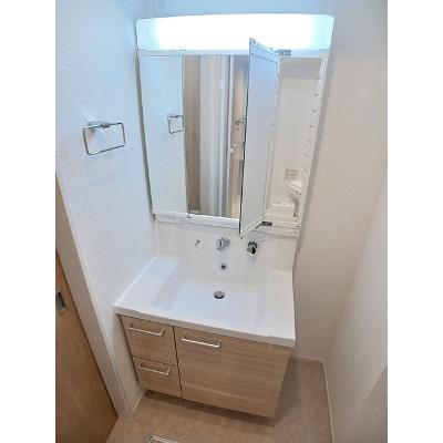 ラ・テールⅠ 101【管理NO：1-027940903-01010】 ★家具家電は申し込み後に搬入しますの物件画像