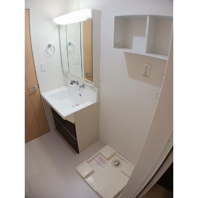 インペリアルライフ 106【管理NO：1-022616201-01050】 ★家具家電は申し込み後に搬入しますの物件画像