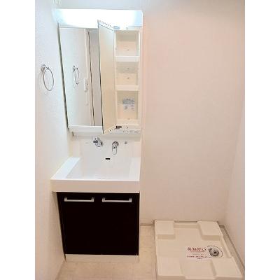 シュヴァル・マラン 207【管理NO：1-017909001-02060】 ★家具家電は申し込み後に搬入しますの物件画像
