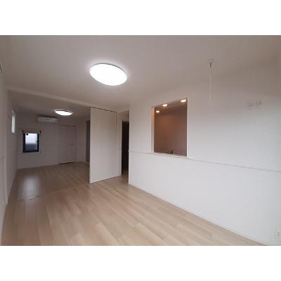 ポルチュラーカ 301【管理NO：1-027356601-03010】 ★家具家電は申し込み後に搬入しますの物件画像