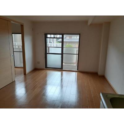 シャンブル２１ 106【管理NO：1-006787201-01050】 ★家具家電は申し込み後に搬入しますの物件画像