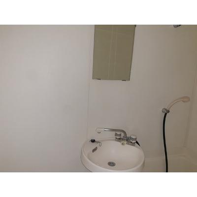 ニューハイツ茂手木 203【管理NO：1-002158401-02030】 ★家具家電は申し込み後に搬入します★の物件画像