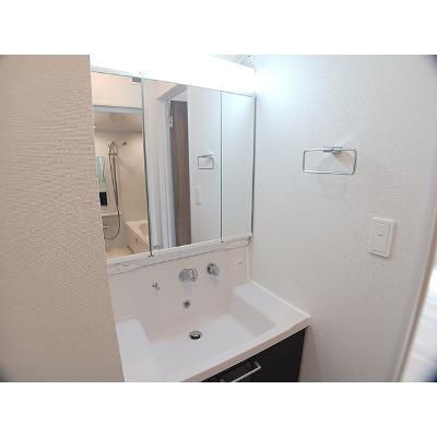 テナム　プレッソ　メゾン 201【管理NO：1-028068701-02010】 ★家具家電は申し込み後に搬入しますの物件画像