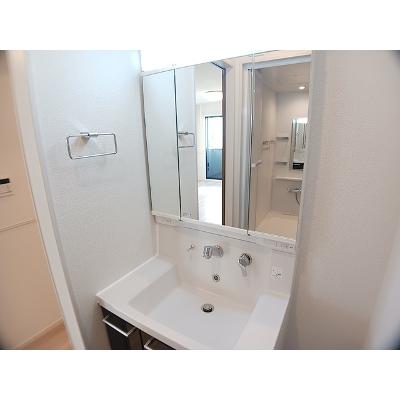 テナム　プレッソ　メゾン 101【管理NO：1-028068701-01010】 ★家具家電は申し込み後に搬入しますの物件画像