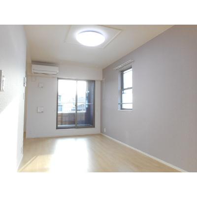 フォンデ 201【管理NO：1-022785701-02010】 ★家具家電は申し込み後に搬入しますの物件画像