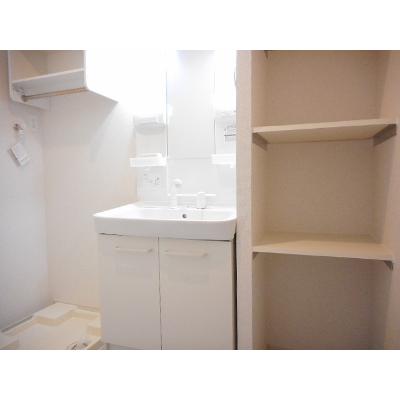 フォンデ 201【管理NO：1-022785701-02010】 ★家具家電は申し込み後に搬入しますの物件画像