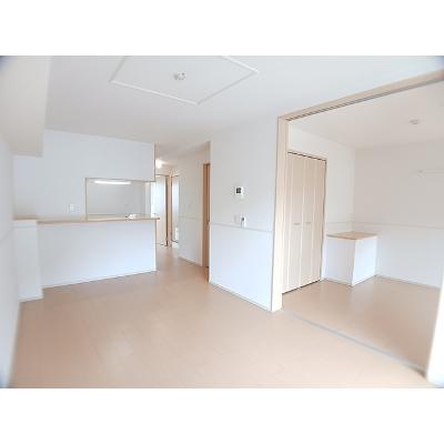 カルム　エレガンス 203【管理NO：1-018713401-02030】 ★家具家電は申し込み後に搬入します★の物件画像