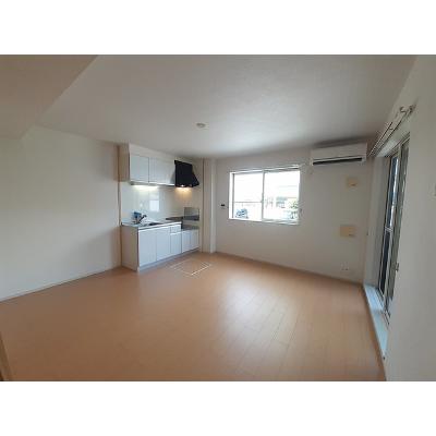 フルー　リール 102【管理NO：1-018171401-01020】 ★家具家電は申し込み後に搬入しますの物件画像