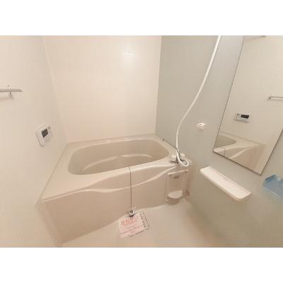 フルー　リール 102【管理NO：1-018171401-01020】 ★家具家電は申し込み後に搬入しますの物件画像