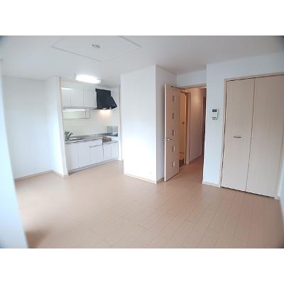 サンベリーズ 102【管理NO：1-016261201-01020】 ★家具家電は申し込み後に搬入しますの物件画像