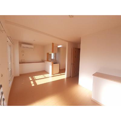 ファラオ藤沢台 201【管理NO：1-016139801-02010】 ★家具家電は申し込み後に搬入しますの物件画像