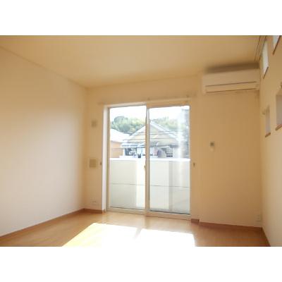 シャロルエヌ 205【管理NO：1-014437201-02040】 ★家具家電は申し込み後に搬入しますの物件画像