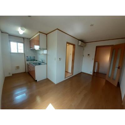 リバーサイド 206【管理NO：1-012374801-02050】 ★家具家電は申し込み後に搬入しますの物件画像