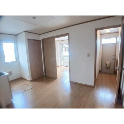 ミシュカーン 102【管理NO：1-011870501-01020】 ★家具家電は申し込み後に搬入しますの物件画像
