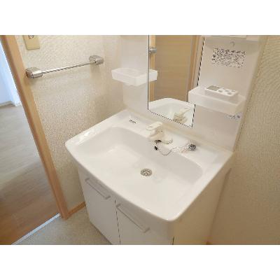 カーサクアトロ 101【管理NO：1-007597601-01010】 ★家具家電は申し込み後に搬入しますの物件画像