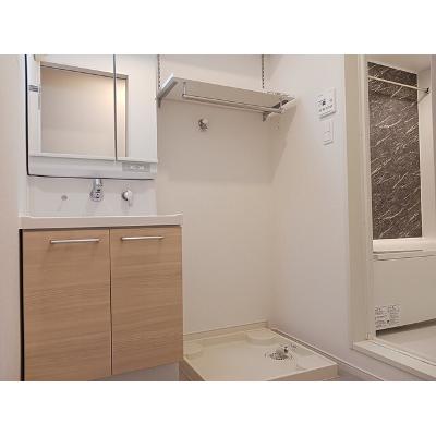 アイマコート　初芝 102【管理NO：1-027739001-01020】 ★家具家電は申し込み後に搬入します 2026年08月上旬入居可能の物件画像