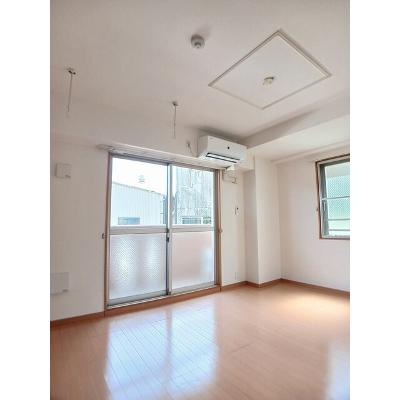 フェザーヒルⅡ 205【管理NO：1-014413201-02040】 ★家具家電は申し込み後に搬入します★の物件画像
