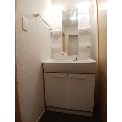 プリムラ　ＴＫ０１ 201【管理NO：1-017890901-02010】 ★家具家電は申し込み後に搬入します★の物件画像