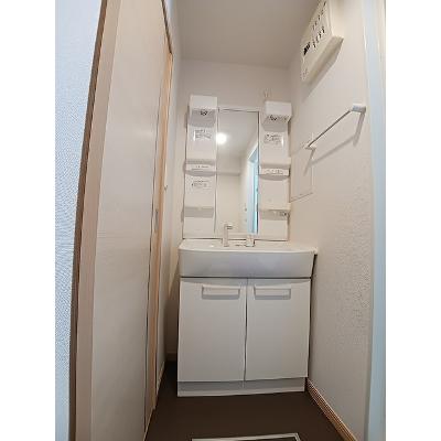ヴィクトワール 202【管理NO：1-017039601-02020】 ★家具家電は申し込み後に搬入しますの物件画像