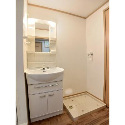 サニーコート 205【管理NO：1-012064701-02040】 ★家具家電は申し込み後に搬入しますの物件画像