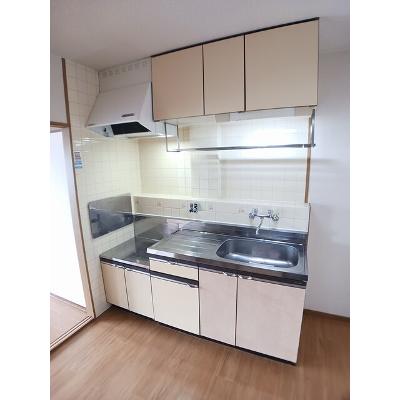 ハピネス坂口 302【管理NO：1-003657201-03020】 ★家具家電は申し込み後に搬入しますの物件画像