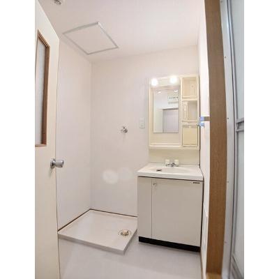 ハピネス坂口 302【管理NO：1-003657201-03020】 ★家具家電は申し込み後に搬入しますの物件画像