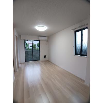 フォンターナ西大路 101【管理NO：1-027493301-01010】 ★家具家電は申し込み後に搬入します★の物件画像