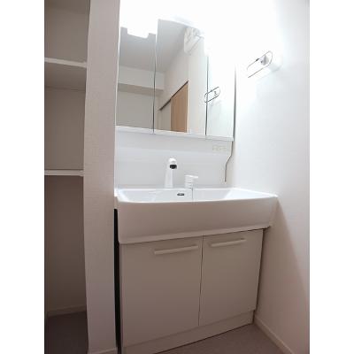 フォンターナ西大路 101【管理NO：1-027493301-01010】 ★家具家電は申し込み後に搬入します★の物件画像