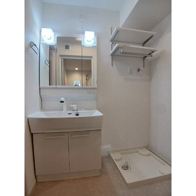 ヒカルサ岸和田畑町 202【管理NO：1-028359501-02020】 ★家具家電は申し込み後に搬入します 2026年08月上旬入居可能の物件画像