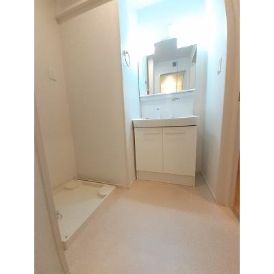 シャン・ノール　ⅩⅧ 101【管理NO：1-023995201-01010】 ★家具家電は申し込み後に搬入しますの物件画像