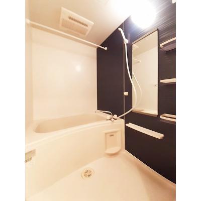 シャロルⅡ 103【管理NO：1-015881101-01030】 ★家具家電は申し込み後に搬入します★の物件画像