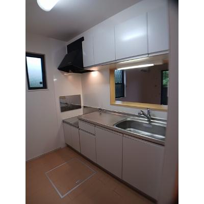 メゾン　ド　プラリネ 101【管理NO：1-017537601-01010】 ★家具家電は申し込み後に搬入しますの物件画像