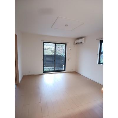 メゾン　ド　プラリネ 107【管理NO：1-017537601-01060】 ★家具家電は申し込み後に搬入します★の物件画像