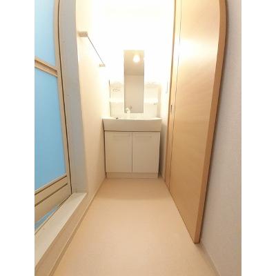 メゾン　ド　ラトン　ラヴール 101【管理NO：1-017313901-01010】 ★家具家電は申し込み後に搬入しますの物件画像