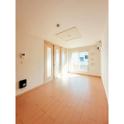 フラン 202【管理NO：1-016960001-02020】 ★家具家電は申し込み後に搬入しますの物件画像