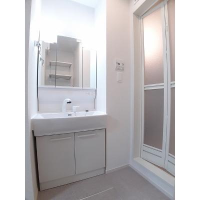 ＲＥＯ 103【管理NO：1-026109401-01030】 ★家具家電は申し込み後に搬入しますの物件画像