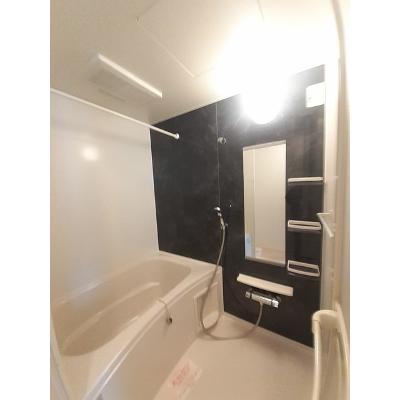 クレシア 101【管理NO：1-025053701-01010】 ★家具家電は申し込み後に搬入します★の物件画像