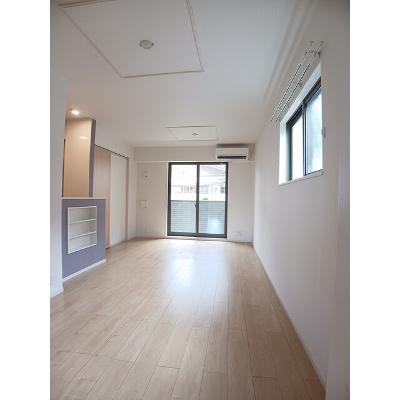 シエン　ノワール 101【管理NO：1-023870401-01010】 ★家具家電は申し込み後に搬入します★ ★2026年08月下旬入居可能★の物件画像