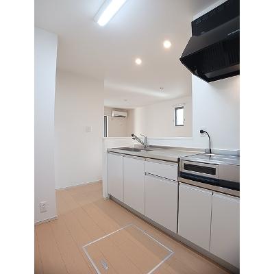 シテリナ 105【管理NO：1-020627501-01040】 ★家具家電は申し込み後に搬入します★の物件画像