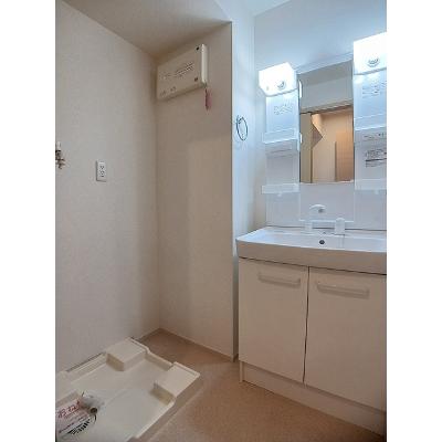 シテリナ 105【管理NO：1-020627501-01040】 ★家具家電は申し込み後に搬入します★の物件画像