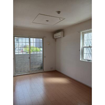 プレンドル　アン　カノン 101【管理NO：1-017530401-01010】 ★家具家電は申し込み後に搬入します★の物件画像
