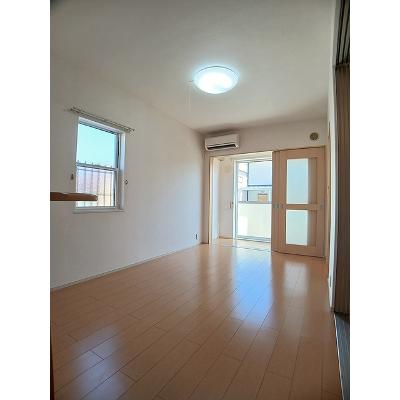 クレードルⅡ 101【管理NO：1-017159401-01010】 ★家具家電は申し込み後に搬入します★の物件画像
