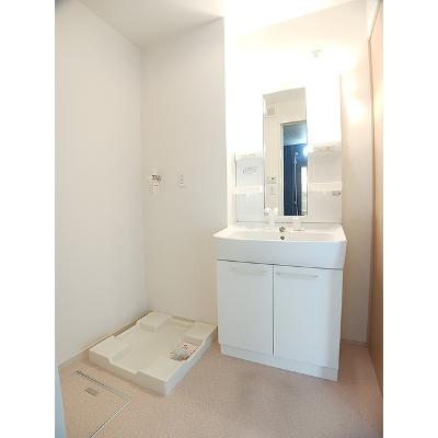 クレードルⅡ 101【管理NO：1-017159401-01010】 ★家具家電は申し込み後に搬入します★の物件画像
