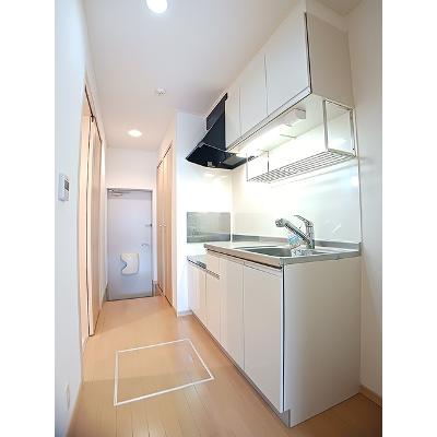 ジェイド　Ⅲ 102【管理NO：1-016544901-01020】 ★家具家電は申し込み後に搬入します★の物件画像
