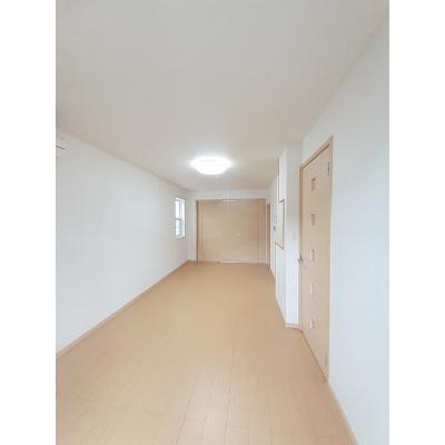 プリムローズ　Ⅰ 101【管理NO：1-015864001-01010】 ★家具家電は申し込み後に搬入しますの物件画像