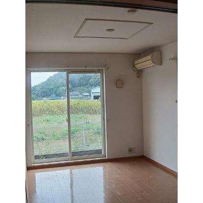 コートジュネス　Ⅱ 103【管理NO：1-015451902-01030】 ★家具家電は申し込み後に搬入します★の物件画像