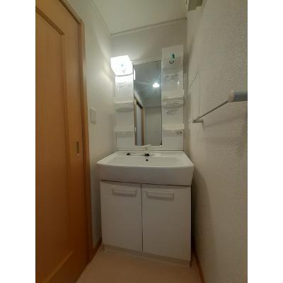アーデン西浜　Ⅴ 201【管理NO：1-015272302-02010】 ★家具家電は申し込み後に搬入しますの物件画像
