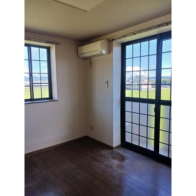 ジェントリーⅢ 201【管理NO：1-010135703-02010】 ★家具家電は申し込み後に搬入します★の物件画像