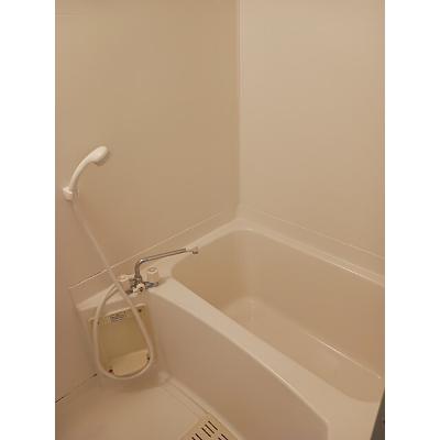 プロメナーデ名草 202【管理NO：1-010094601-02020】 ★家具家電は申し込み後に搬入します★の物件画像