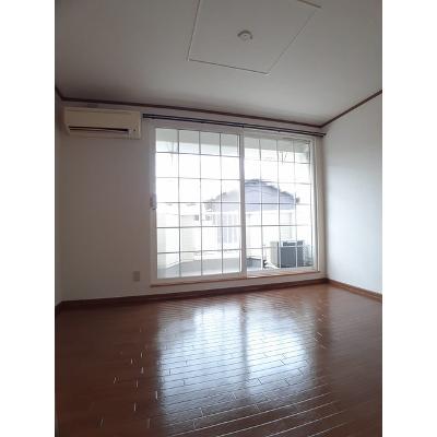 シャン・ド・フルール 201【管理NO：1-009558201-02010】 ★家具家電は申し込み後に搬入します★の物件画像